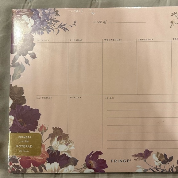 New Fringe Studio Rose Garden Large Desktop Weekly Planner - 80 Sheets - Picture 2 of 12